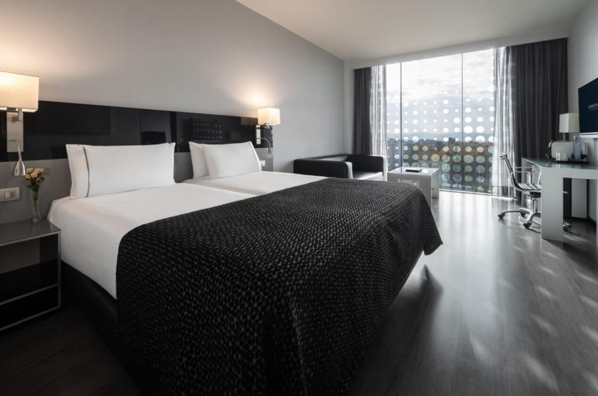 Eurostars Palace Cordoba Luaran gambar A room at the hotel