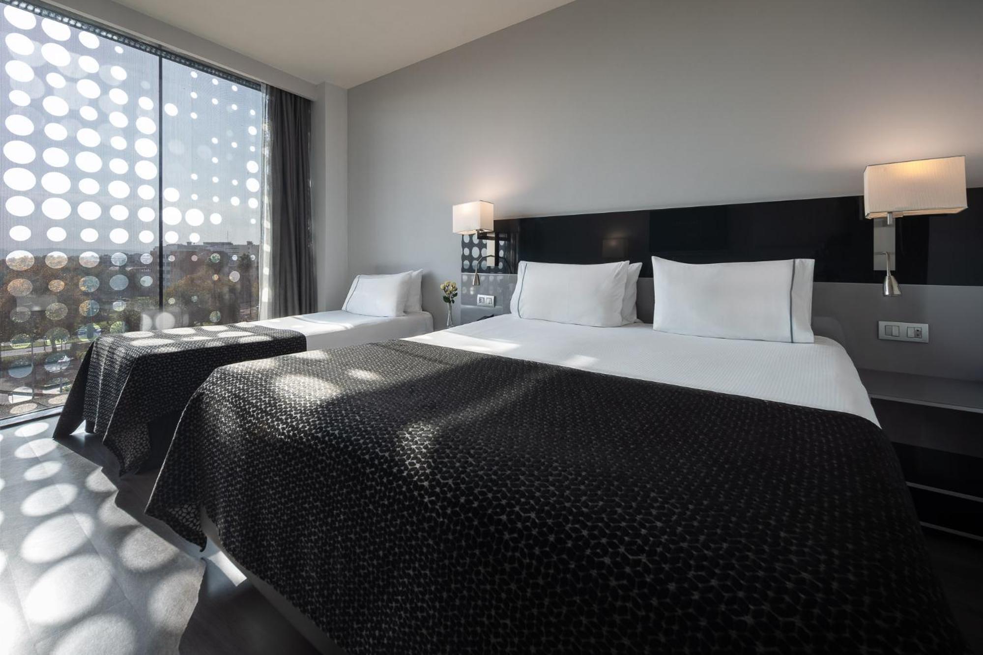 Eurostars Palace Cordoba Luaran gambar A room at the hotel
