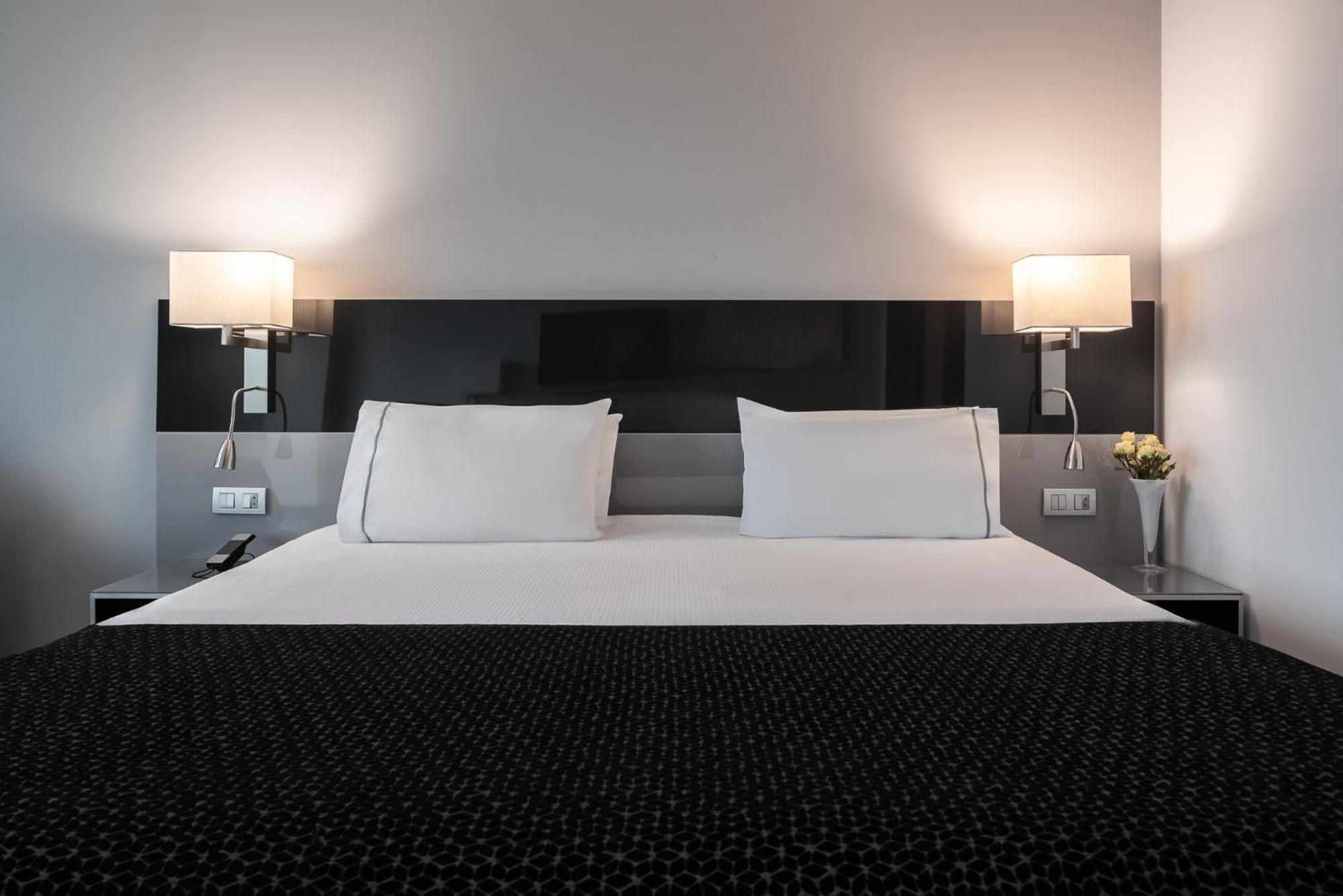 Eurostars Palace Cordoba Luaran gambar A bed
