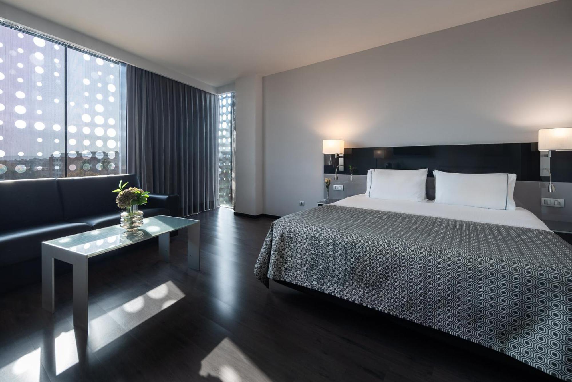 Eurostars Palace Cordoba Luaran gambar A room at the hotel